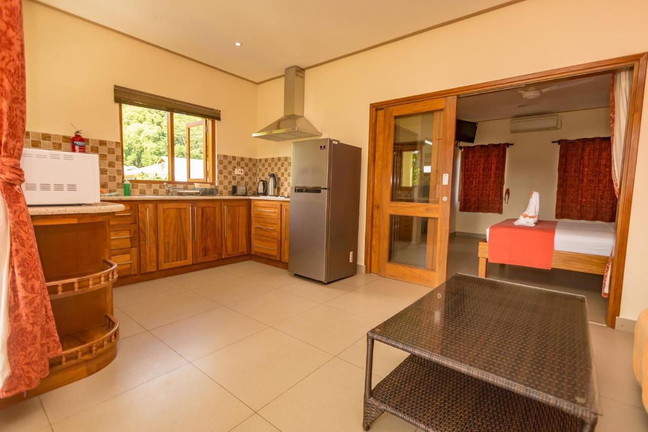 Cote D'Or Chalets Anse Volbert Village  Ngoại thất bức ảnh