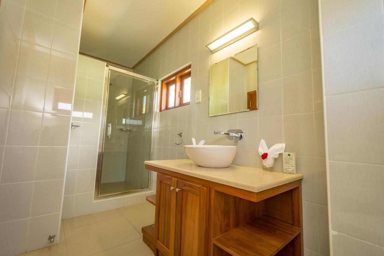 Cote D'Or Chalets Anse Volbert Village  Ngoại thất bức ảnh