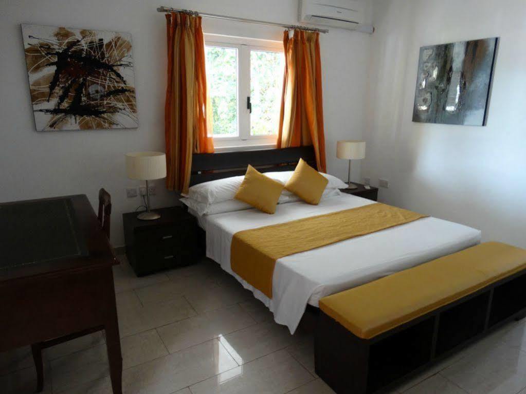 Cote D'Or Chalets Anse Volbert Village  Ngoại thất bức ảnh