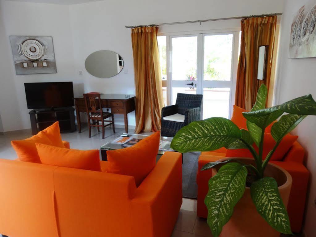 Cote D'Or Chalets Anse Volbert Village  Ngoại thất bức ảnh